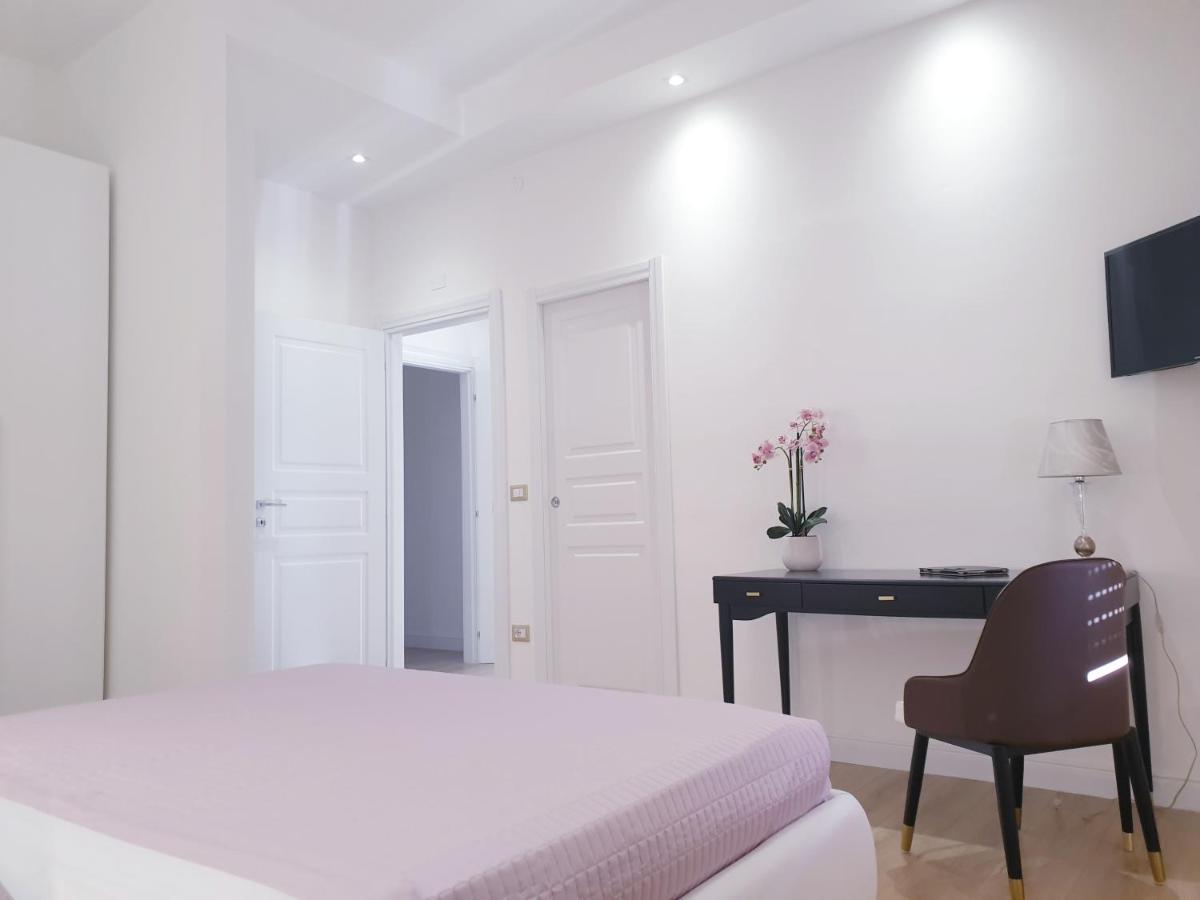Viale Italia Boutique Rooms ซัสซารี ภายนอก รูปภาพ